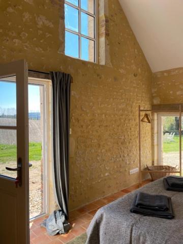 Chambres D'Hotes Du Bistrot Des Ecuries Cour-Maugis-sur-Huisne 外观 照片